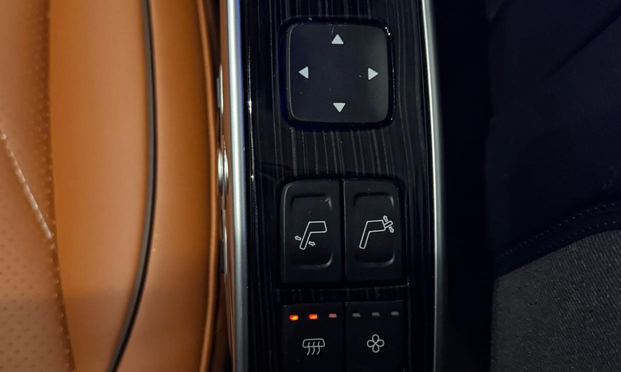 2025 Mercedes-Benz Sprinter 11